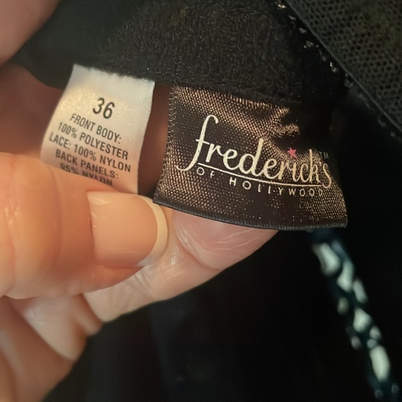 Fredericks of Hollywood Intimates - two pieces - bustier top and bottom - Picture 11 of 17